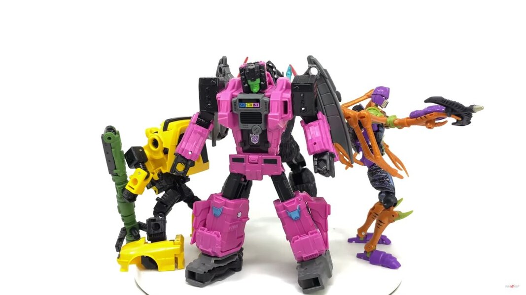 transformers buzzworthy bumblebee worlds collide multipack